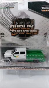 Greenlight 46100-C Dually Drivers Series 10 2018 Chevrolet Silverado 1:64 - Bild 1 von 1