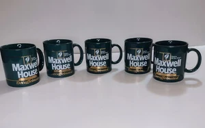 2 Stück Maxwell House Instant Kaffeebecher grün weiß gold entkoffeinierte Werbung - Bild 1 von 10