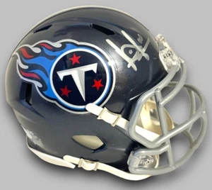 VINCE YOUNG AUTOGRAPHED SIGNED TENNESSEE TITANS MINI HELMET PSA/DNA CERT. - Picture 1 of 7