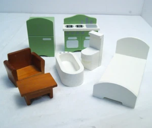 Lote de muebles vintage para casa de muñecas Pottery Barn: piezas de cocina, dormitorio, baño - Imagen 1 de 21