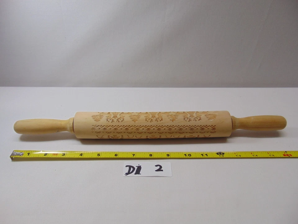 Christmas Reindeer Rolling Pin Wooden Embossed Biscuit Roller Baking Cookies - Image 1 of 4