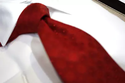 Corbata de seda Bruno Marchesi extra larga XL medallón flor roja lisa Foto 1 de 2