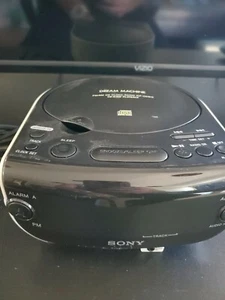 Sony Dream Machine FM AM CD Dual Alarm Clock Radio Model ICF-CD815 Tested Works - Picture 1 of 7