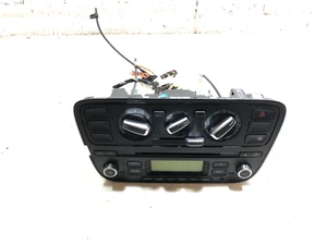 SKODA CITIGO SE 2014 RADIO HEAD UNIT & CLIMATE SWITCH PANEL 1ST820045N /2011-ON - Picture 1 of 14