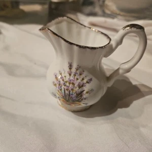 Vintage Flambro Vase Sweet Lavender Stifthalter Zahnbürstenhalter - Bild 1 von 3