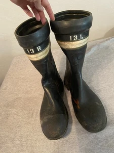 1982 NASA SPACE SHUTTLE PAIR BOOTS SIZE 13 ROCKET FUEL HANDLERS AUTHENTIC VTG. - Picture 1 of 13