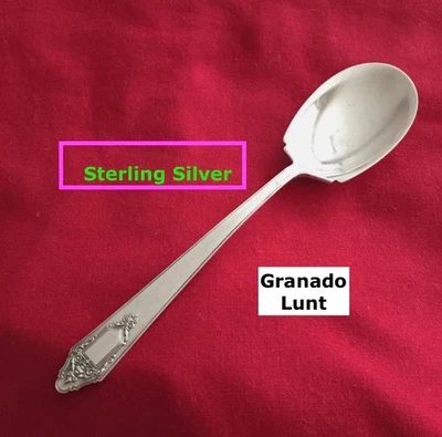 Cuchara de azúcar Lunt GRANADO 6 1/8" PLATA ESTERLINA Foto 1 de 4