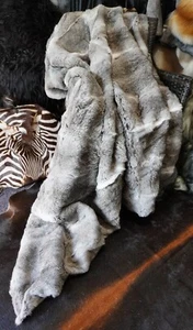 A Lovely Natural Fullskin Grey  1800mmx 1600mm Rabbit Fur  Throw /Rug/ Blanket - Picture 1 of 8