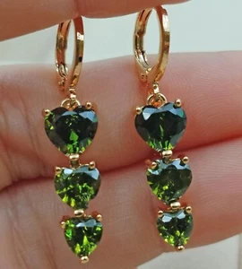 Nuevos Pendientes Colgantes Mini Aro Circonita cúbica Corazón Triple Verde Oliva Relleno Oro Amarillo 18K - Imagen 1 de 2