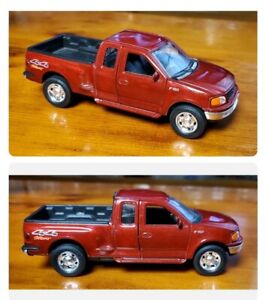 Welly Ford F150 Flareside Supercab 4×4 Diecast 1:32 Scale With Pull-back Action