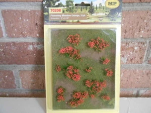 MP Scenery Products Artikel #70208 HO Scale Flower Meadow Orange 5"x 6-1/8" 1/Packung - Bild 1 von 5