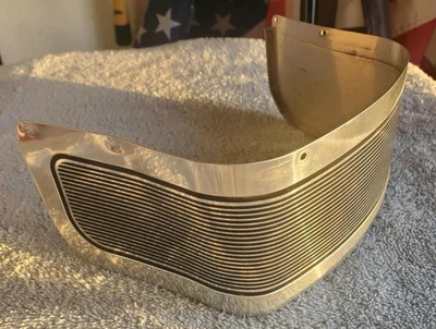 Harley Davidson Road King 2002 guardabarros delantero faldón y tornillos envío rápido  Foto 1 de 4