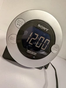 Sony Dream Machine ICF-C7IP AM/FM Radio Alarm Clock iPod Dock - Picture 1 of 7