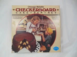 Vintage Chicago Metallic Checkerboard 3 Cake Pan Set Bake New Old Stock - Picture 1 of 16