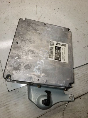 Módulo de control electrónico ECM del motor tablero derecho compatible con 02 LEXUS RX300 1386681 Foto 1 de 4