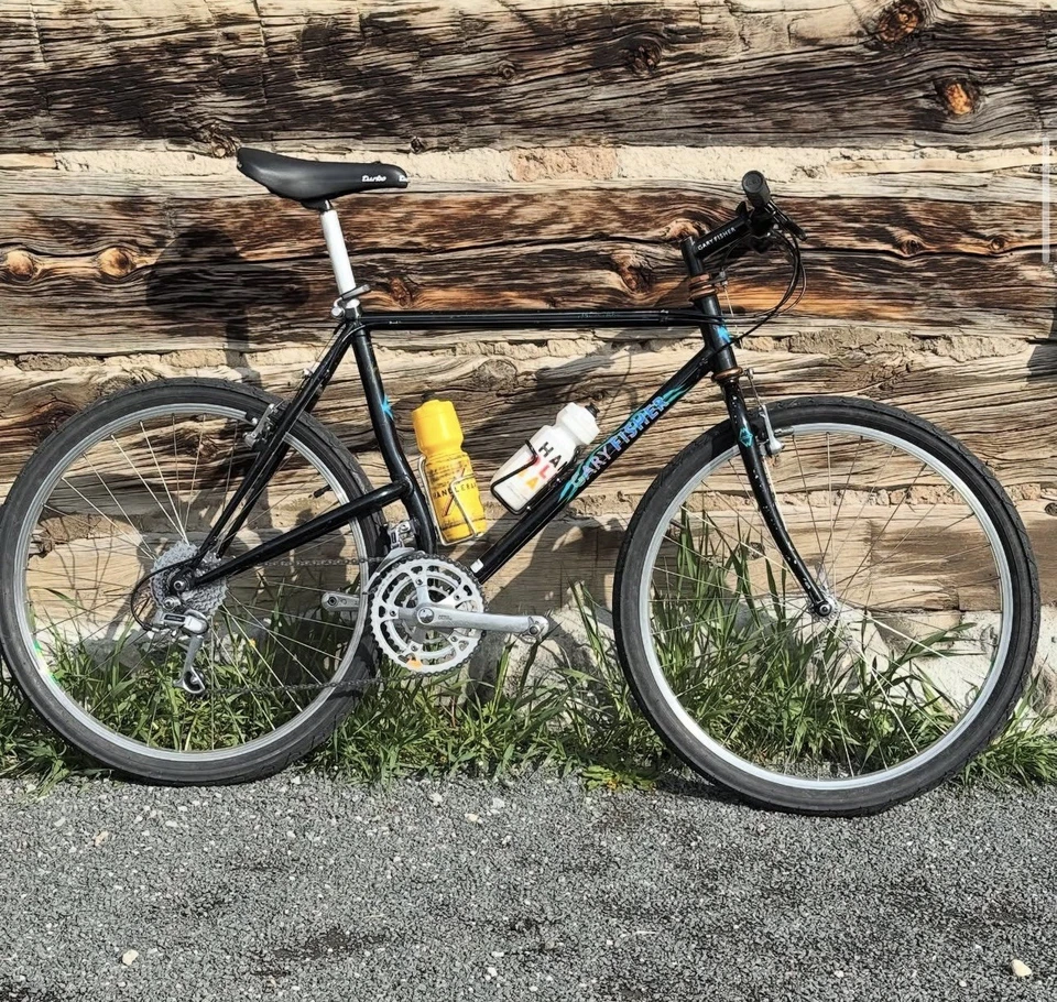 Vintage 1991 Gary Fisher Montare MTB – Shimano Deore DX – Fully Restored – Rare  - Image 1 of 4