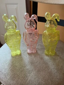 Easter Bunny candy containers. 2 yellow, 1 pink. New, Never used, Lot of 3 - Picture 1 of 1