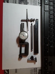 VINTAGE STARRETT DIAL INDICATOR  - Picture 1 of 6