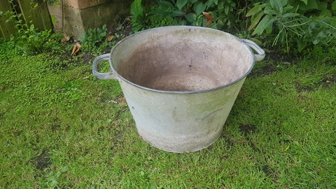 Original Vintage Tin Bath/Bowl. Galv,  For Planter Flowers/Veg/Salad Cover
