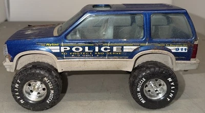 De colección Nylint | Unidad SUV Police Explorer K9 | Acero 10,5” Foto 1 de 4