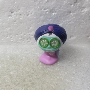 Minifigura Disney Doorables Yzma Ultra Rara Let’s Party Emperor’s New Groove - Imagen 1 de 6