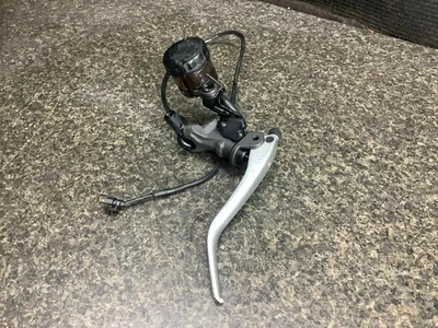 2023 Triumph Tiger 900 GT Pro cilindro mestre de freio dianteiro 23G - Imagem 1 de 3