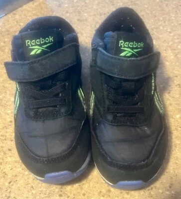 Tênis Reebok Classic Infantil/Infantil Tamanho 2 Preto/Verde/Branco 5" de Comprimento - Imagem 1 de 4