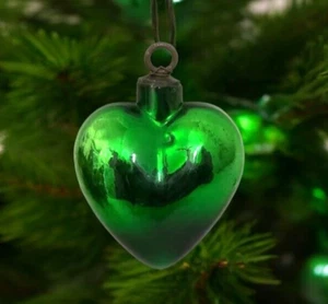 Vintage-Look Grün Herz Form 11.4cm Glas Kugel Weihnachten Verzierungen Schwer - Bild 1 von 11