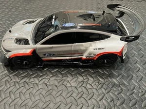 Raro Nuevo Brillante RC Ford Performance Mustang Mach E Escala 1:10 RC Coche Solo - Imagen 1 de 11
