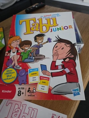 Hasbro Tabu Junior - Bild 1 von 3