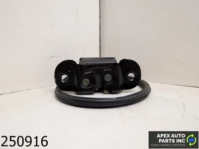 Pestillo de bloqueo de puerta levadiza de maletero izquierdo o derecho OEM 2002-2006 Cadillac Escalade 6,0 L Foto 1 de 4