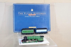 HORNBY R098 LNER 4-6-2 CLASS A3 LOCOMOTIVE 4472 FLYING SCOTSMAN TWIN TENDER oj - Photo 1 sur 13