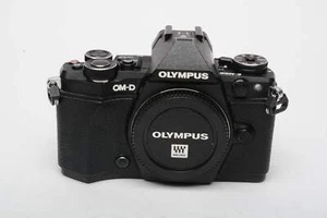 Olympus OM-D E-M5 Mark II Mirrorless black body 52K Acts, tested, Great - Picture 1 of 14