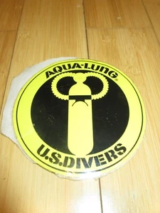 Original Vintage retro Aqua-Lung U.S. Divers Co. 1968 Diving Decal Sticker - Picture 1 of 5
