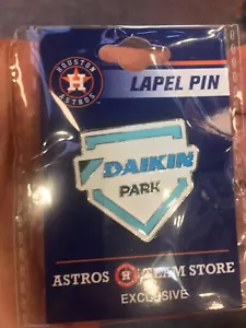 Houston Astros Daikin Park Lapel Pin - Picture 1 of 2