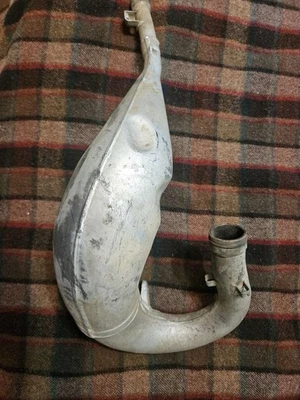 Cámara de expansión de tubo de escape graso FMF Racing para Suzuki RM 125 2001-07 023055 Foto 1 de 4