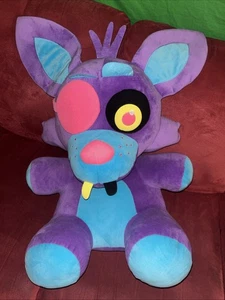 Peluche Jumbo Purple Blacklight Five Nights at Freddy's Foxy circa 24 pollici di altezza - Foto 1 di 15