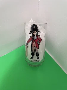 McDonalds SAMMLERSERIE CAPTAIN CROOK TRINKGLAS 1977 VINTAGE. - Bild 1 von 3