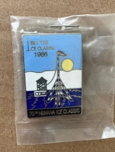 70th NENANA ICE CLASSIC PIN BACK 1986 I BET THE ICE CLASSIC LE 1000 SILVER TRIM - Bild 1 von 2