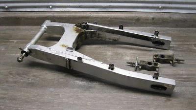 Honda CBR1000F 1987 Hurricane brazo oscilante trasero suspensión con tensores Foto 1 de 4