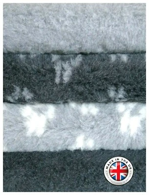 Non-slip vet bed.Pro.quality,1300g fleece veterinary bed;2-5m rolls.💕Made UK - Image 1 of 4
