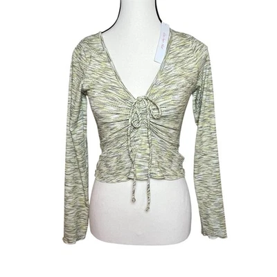 Novo com etiquetas Lisa Says Gah Lotta corante espacial com nervuras manga longa crop top XS verde melado - Imagem 1 de 4