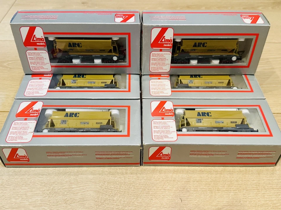 Unused - 6No. Lima PGA Wagons in 00 Gauge in the ARC livery. (Pack B) - Image 1 of 1
