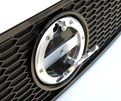 Medallón trasero SHR Tru-Billet cepillado/anodizado brillante para Mustang 2005-2009 Foto 1 de 3