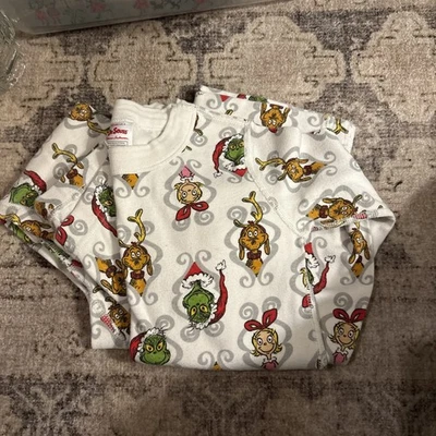 Hannah Anderson Unisex PJ Set Grinch Size 8 - Image 1 of 2