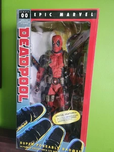 1/4 NECA DEADPOOL Figure. New - Picture 1 of 2
