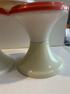 3 VINTAGE RETRO ORANGE KUNSTSTOFF HOCKER/STÜHLE stapelbar Space Age - Bild 1 von 8