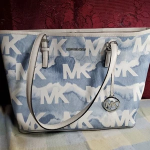 Michael Kors Jet Set Graphic Tote Travel/Handbag - Picture 1 of 17