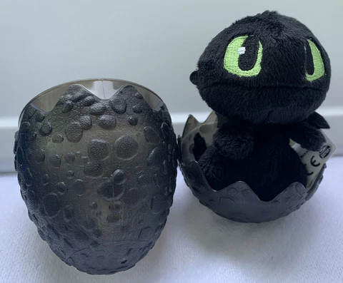 How To Train Your Dragon Hidden World Egg 3" Plush Toothless 2019 Cover