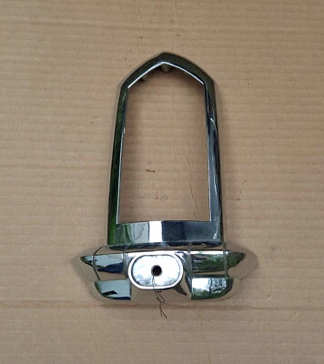 Dodge Wayfarer 1950 1951 sedán de 2 puertas nuevo MoPar lámpara trasera derecha bisel carcasa Foto 1 de 4